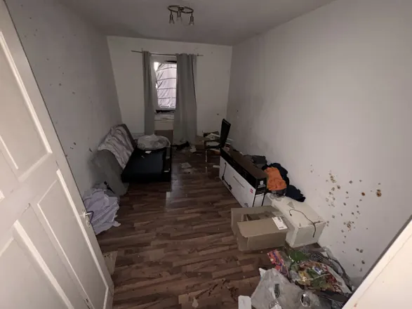Entrümpelung im Allgäu: Zimmer vor der Räumung