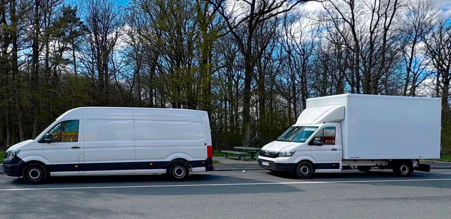 Transporter und LKW von AP-Umzugsservice unterwegs